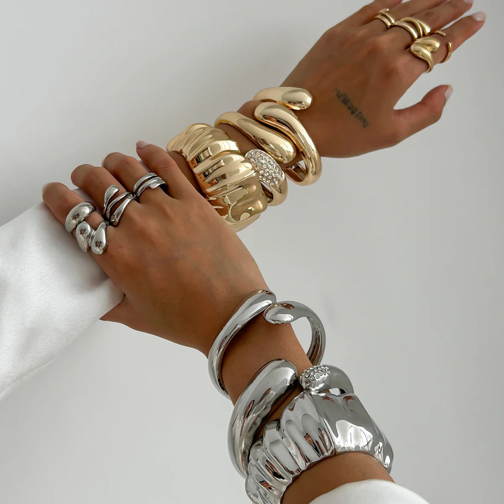 Ingemark Hip Hop Inlaid Rhinestones Water Drop Spring Bangle for Women