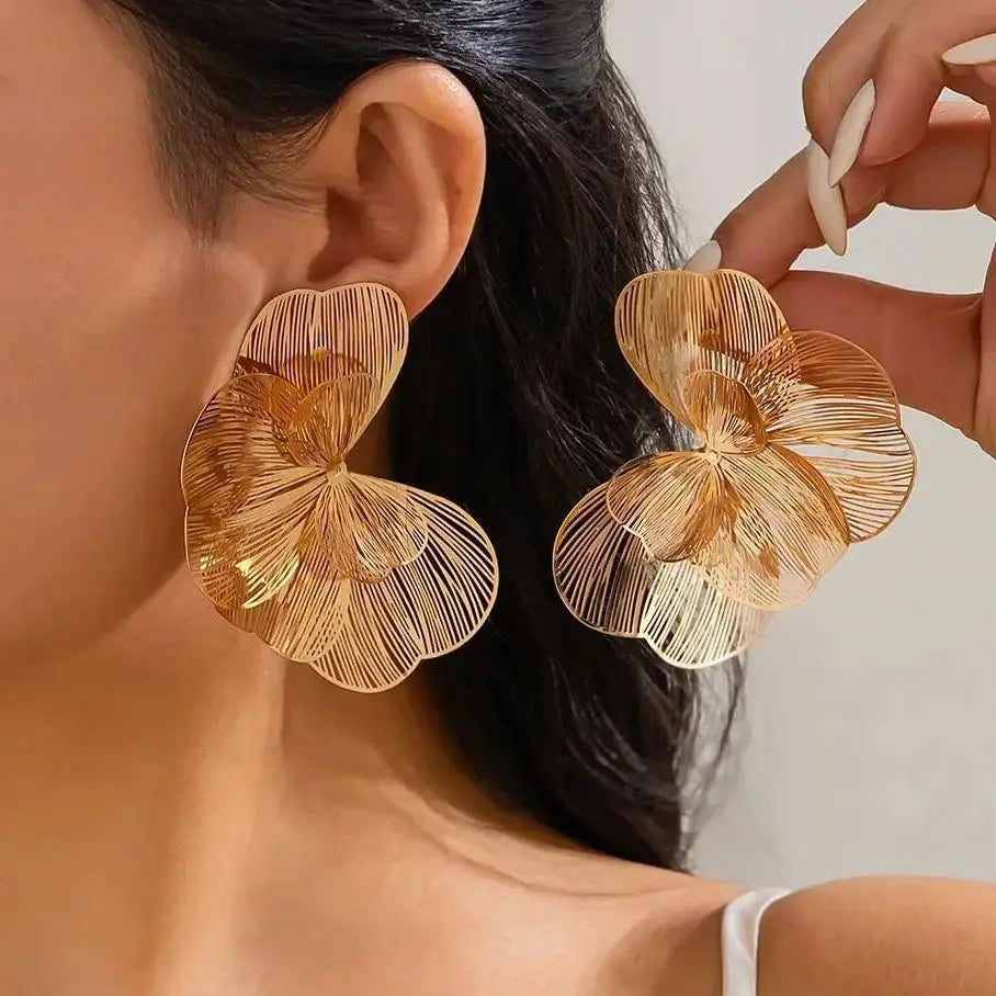 Elegant Gold Blossom Studs
